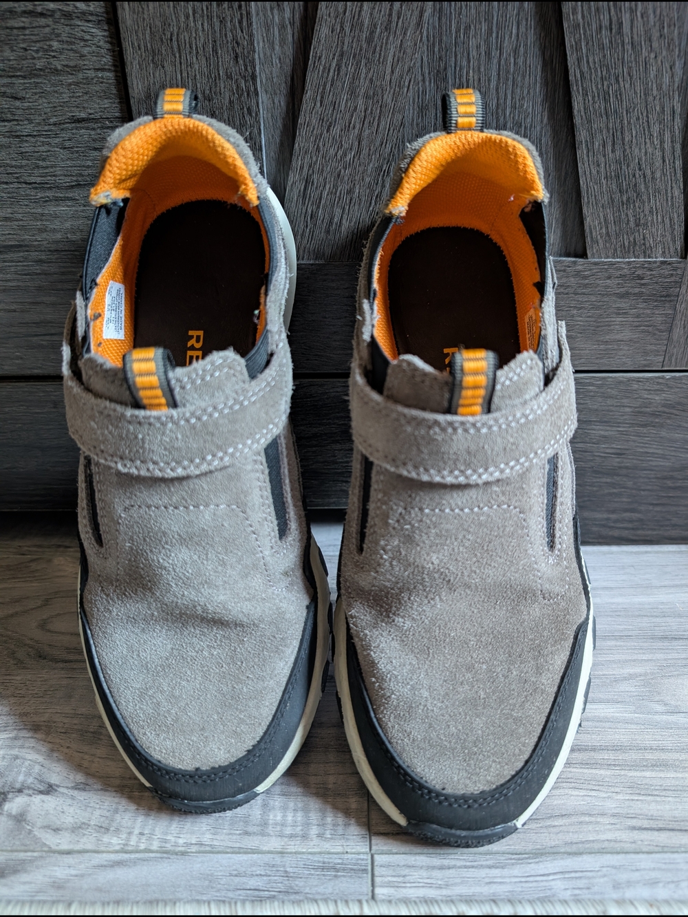 Merrell Free Roam Jungle Moc Kids Suede Sneakers in Gray